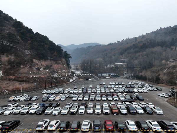 停車廠.jpg
